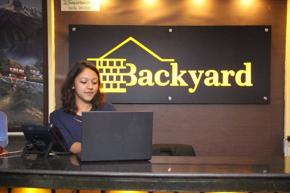Backyard Hotel Catmandu Exterior foto